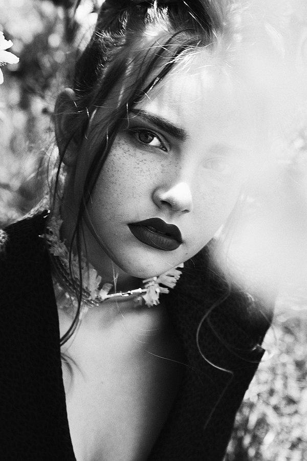 LIZA IVA. SHOOTING BY ELLEN KOSTUCHIK